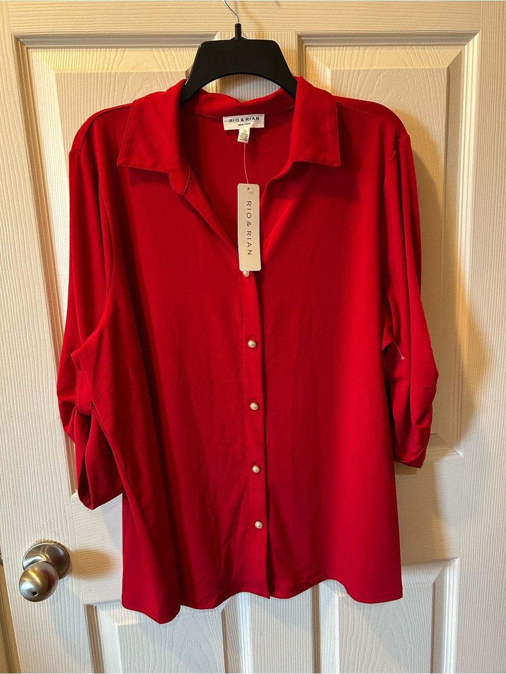 Rio & Rian 1X Red Button-Front Collared Top Blouse 3/4 Roll Tab Sleeves NWT